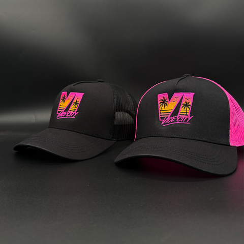 VI Sunset — Trucker Cap Bordado