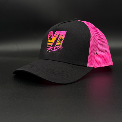 VI Sunset — Trucker Cap Bordado